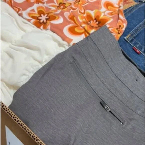 Summer mix clothing box all brands - Picture 3 of 14